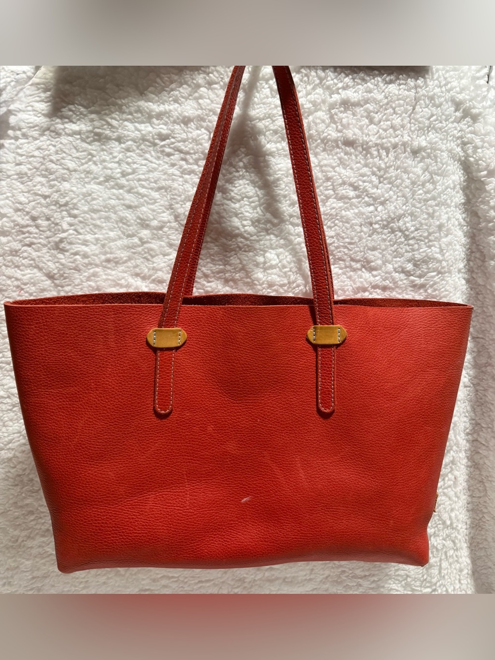 Consuela Classic Red Valentina Leather Shoulder Bag